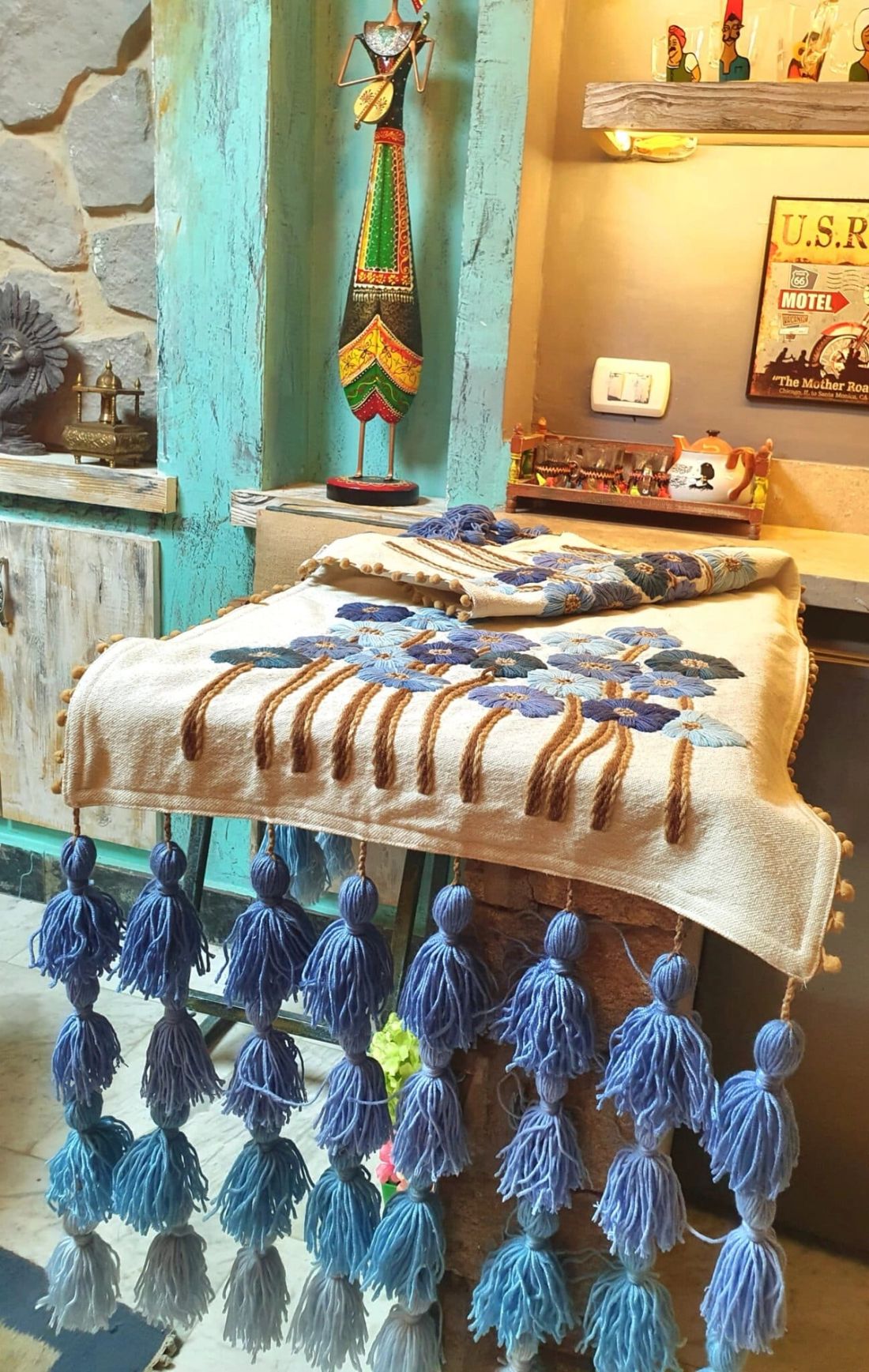 Iblues Flowers With Tassels — Iblues Flowers With Tassels (3)