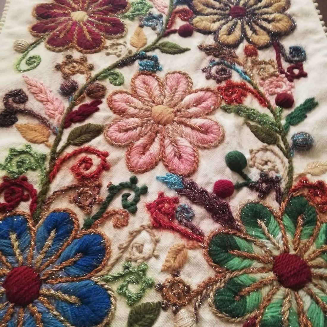 مفرش — Square Table Cloth Classic Colors — Runner — Square Table Cloth Classic Colors (6)