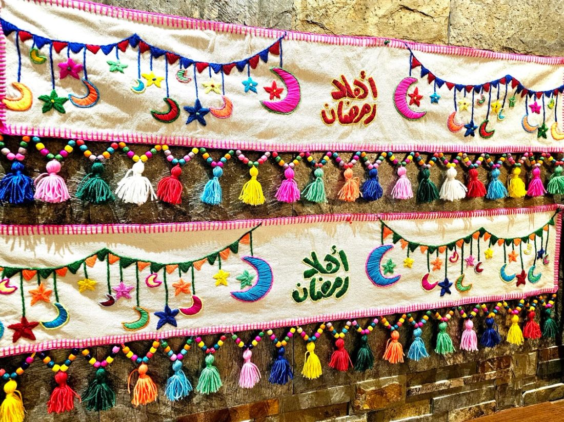 فرع زينة — رمضان خرز وخشب — Decor Branch — Ramadan Beads & Wood (1)