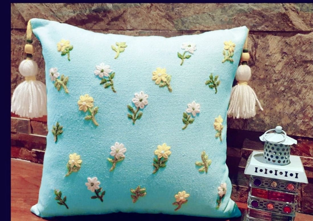 وسادة — Lazy Daisy Flower — Cushion — Lazy Daisy Flower (8)