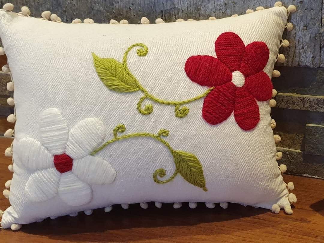 وسائد مطرزة — Embroidered Cushions
