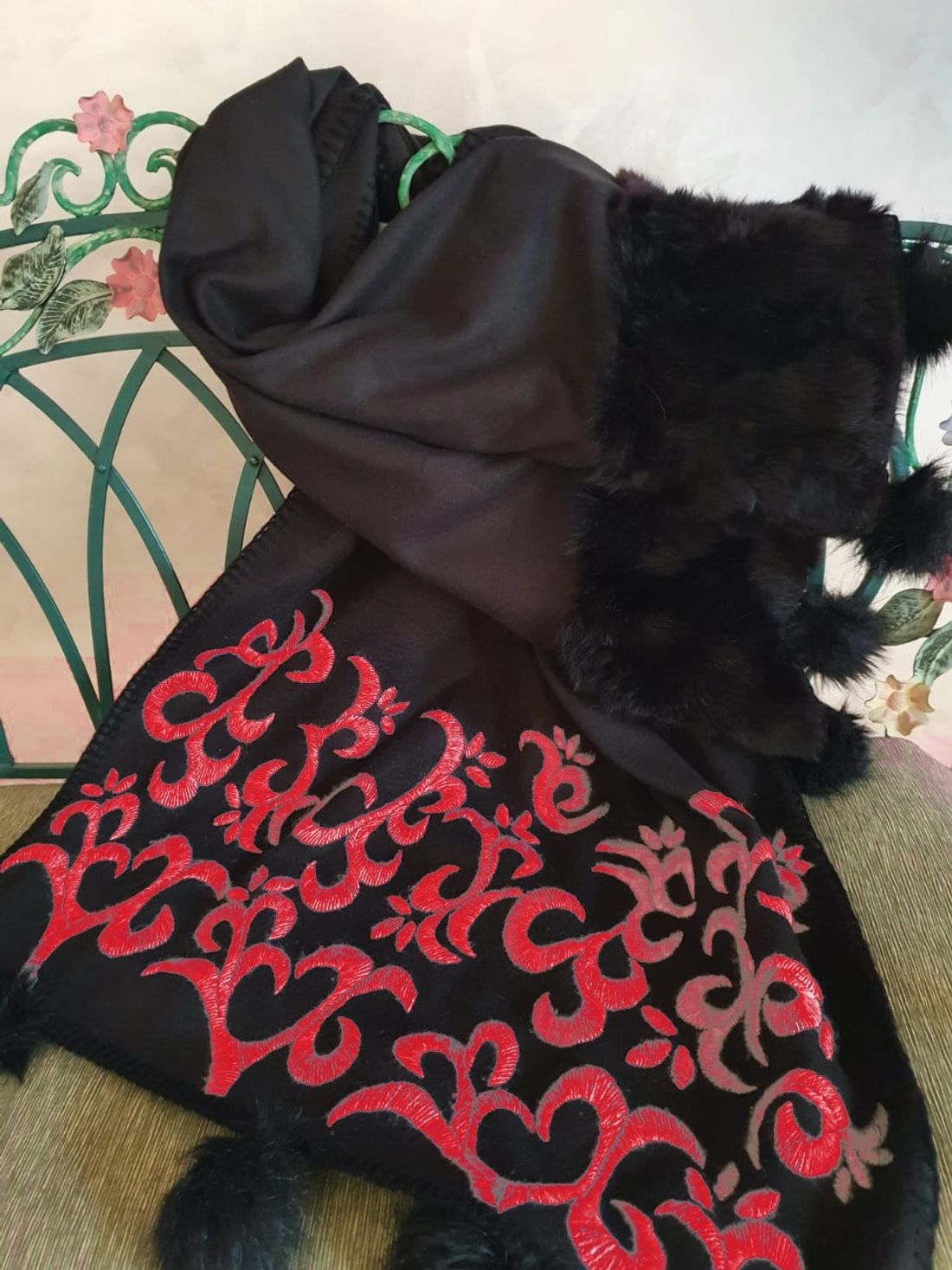 شال صوف — أرابيسك أسود ورمادي — Shawl — Wool Arabesque Black & Grey (2)