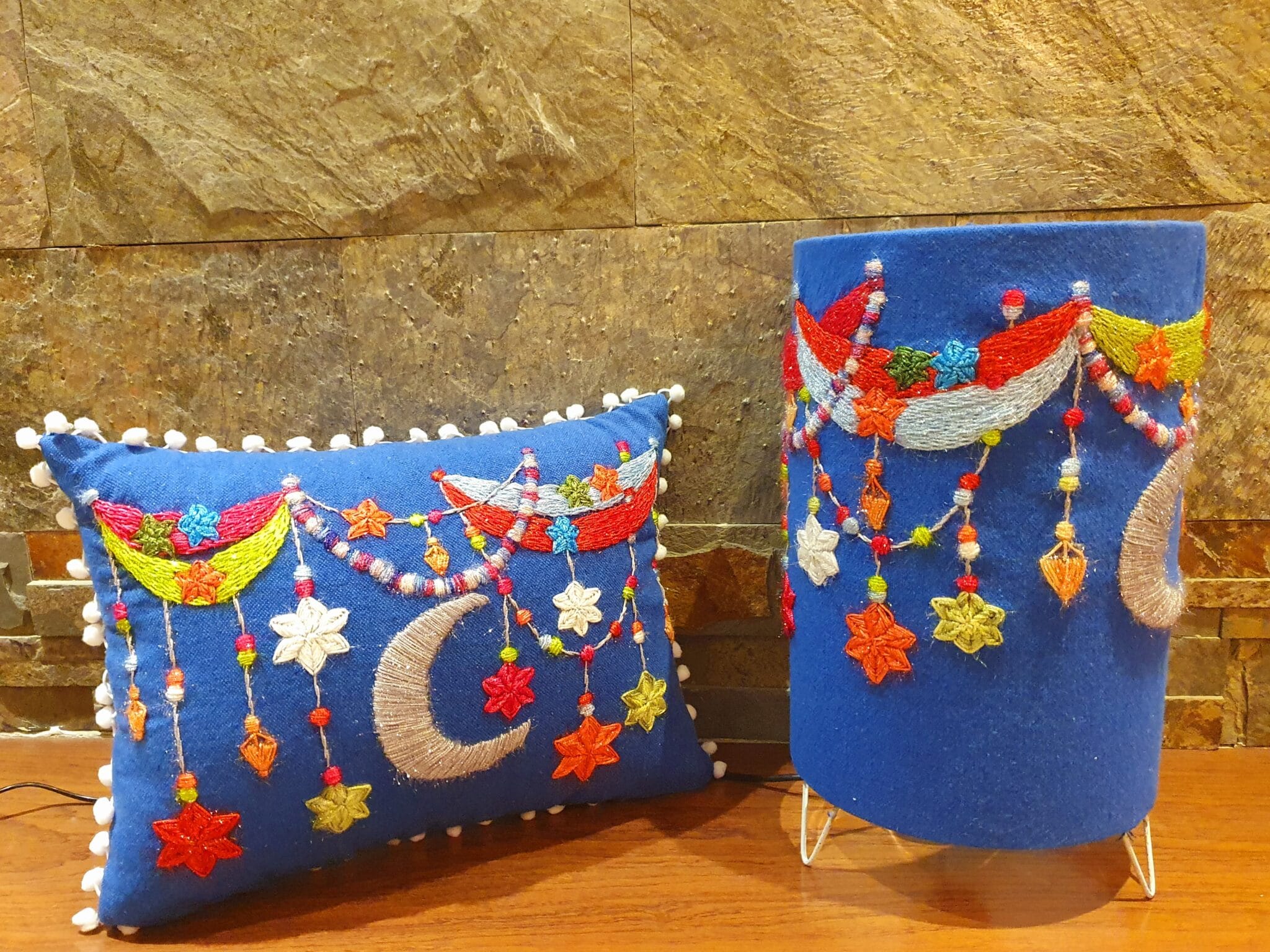 معلّقة — Blue Zeenet Ramadan Fanoos — Wall Hanging — Blue Zeenet Ramadan Fanoos