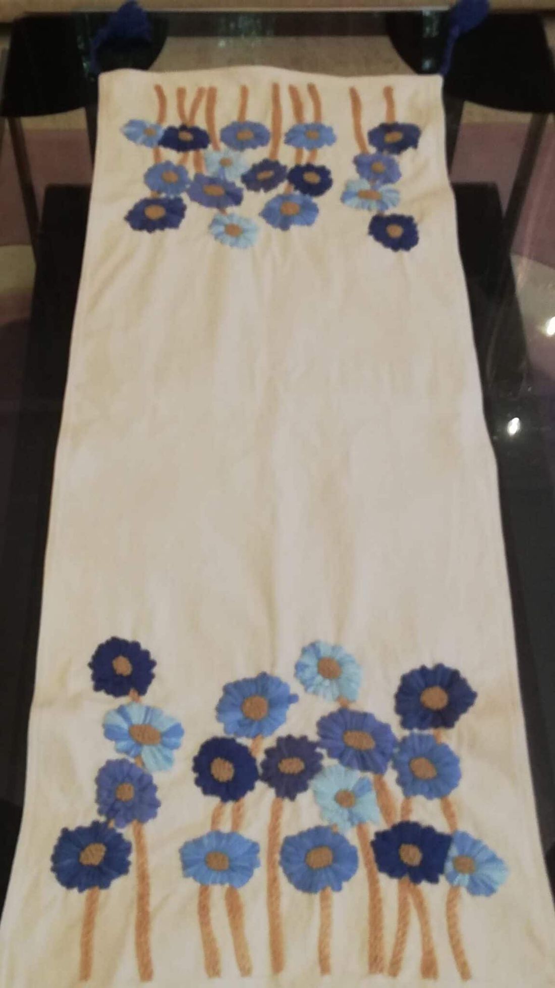 مجموعة الأزرقات - وسادة & اباجورة & مفرش — Blue Set  - Cushion & Lamp & Runner (2)