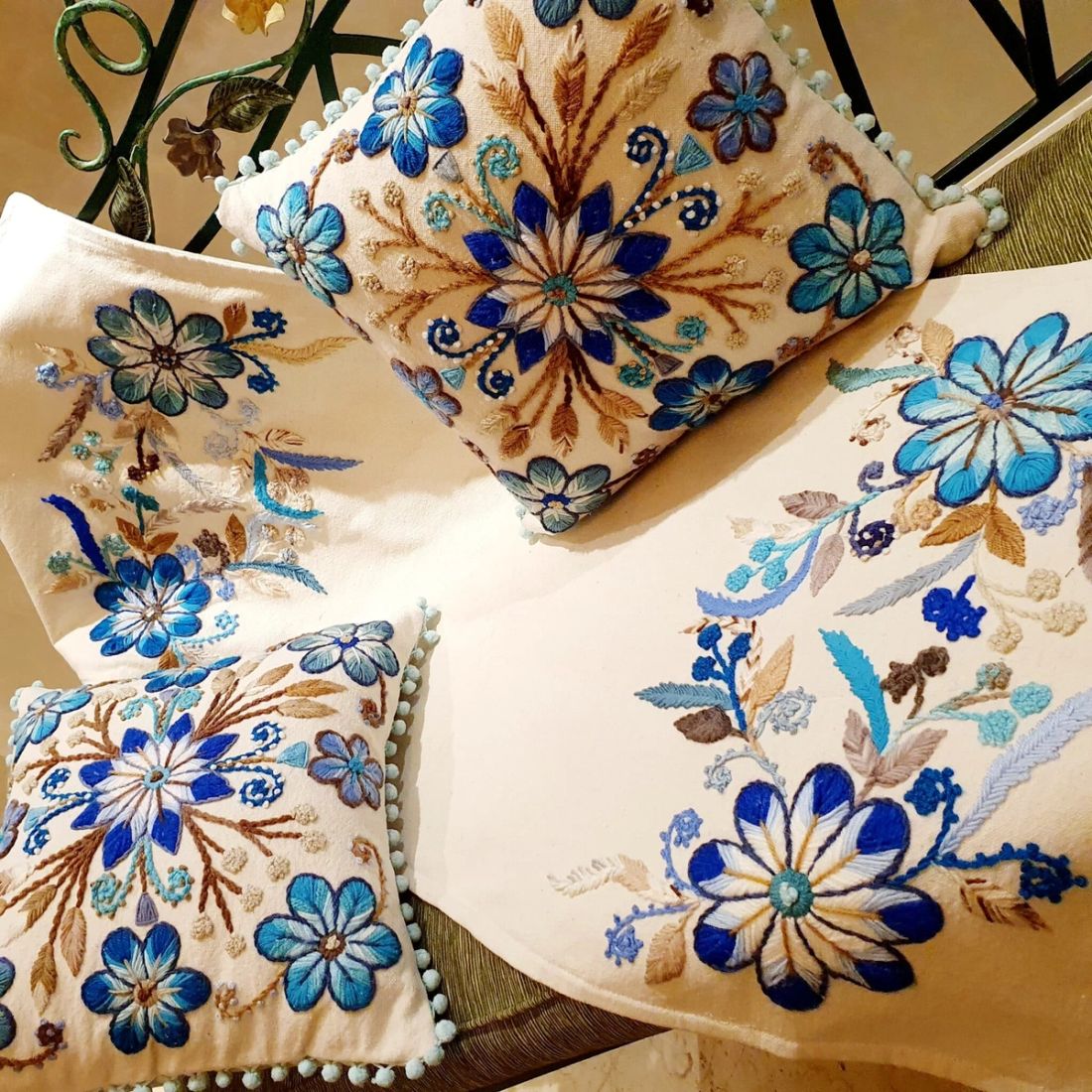 وسادة — Brazilian Blue Off-White — Cushion — Brazilian Blue Off-White (1)