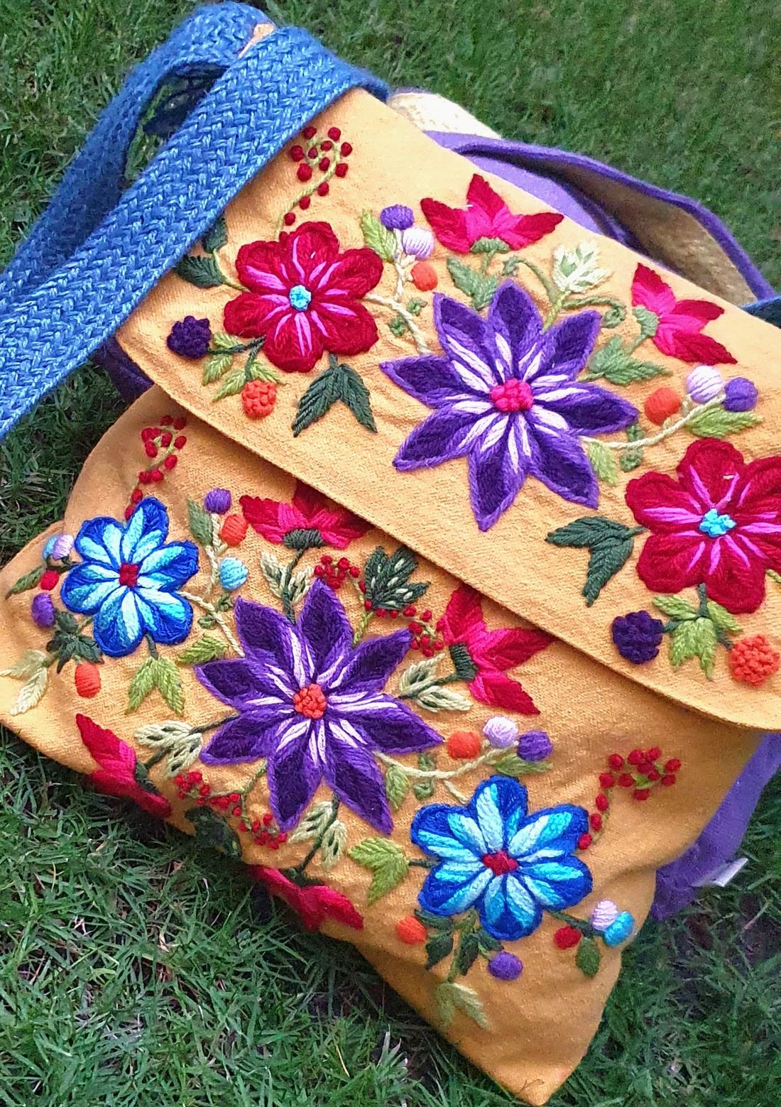 شنطة — Yellow Barazillian Cross — Bag — Yellow Barazillian Cross (2)