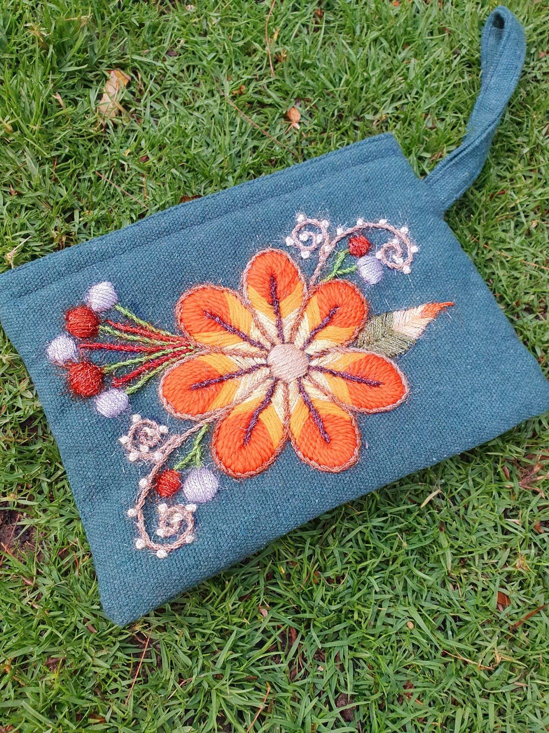 شنطة — وردة كبيرة — Clutch — Big Flower (3)