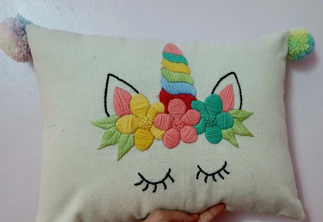 وسادة — وحيد القرن نايم — Cushion - Sleepy Unicorn (1)