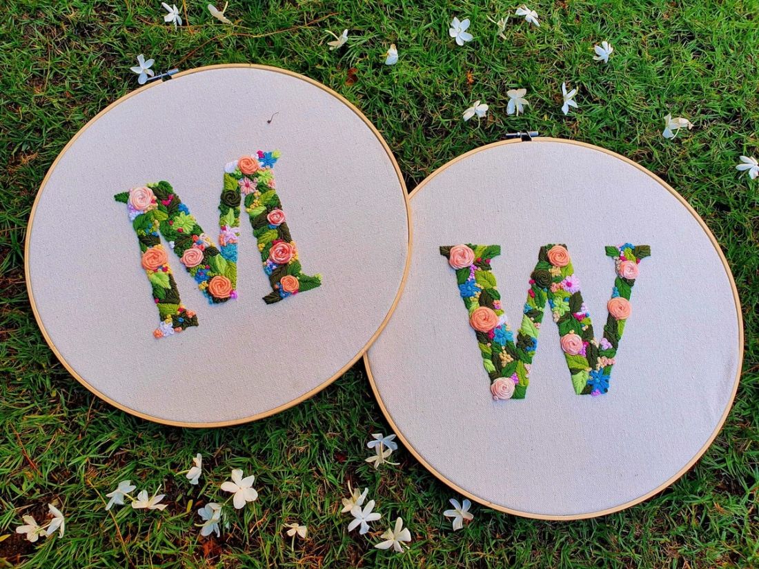 تابلوه - هدية بحرفك — Gift Tableau - Flowery Customized Letter (4)