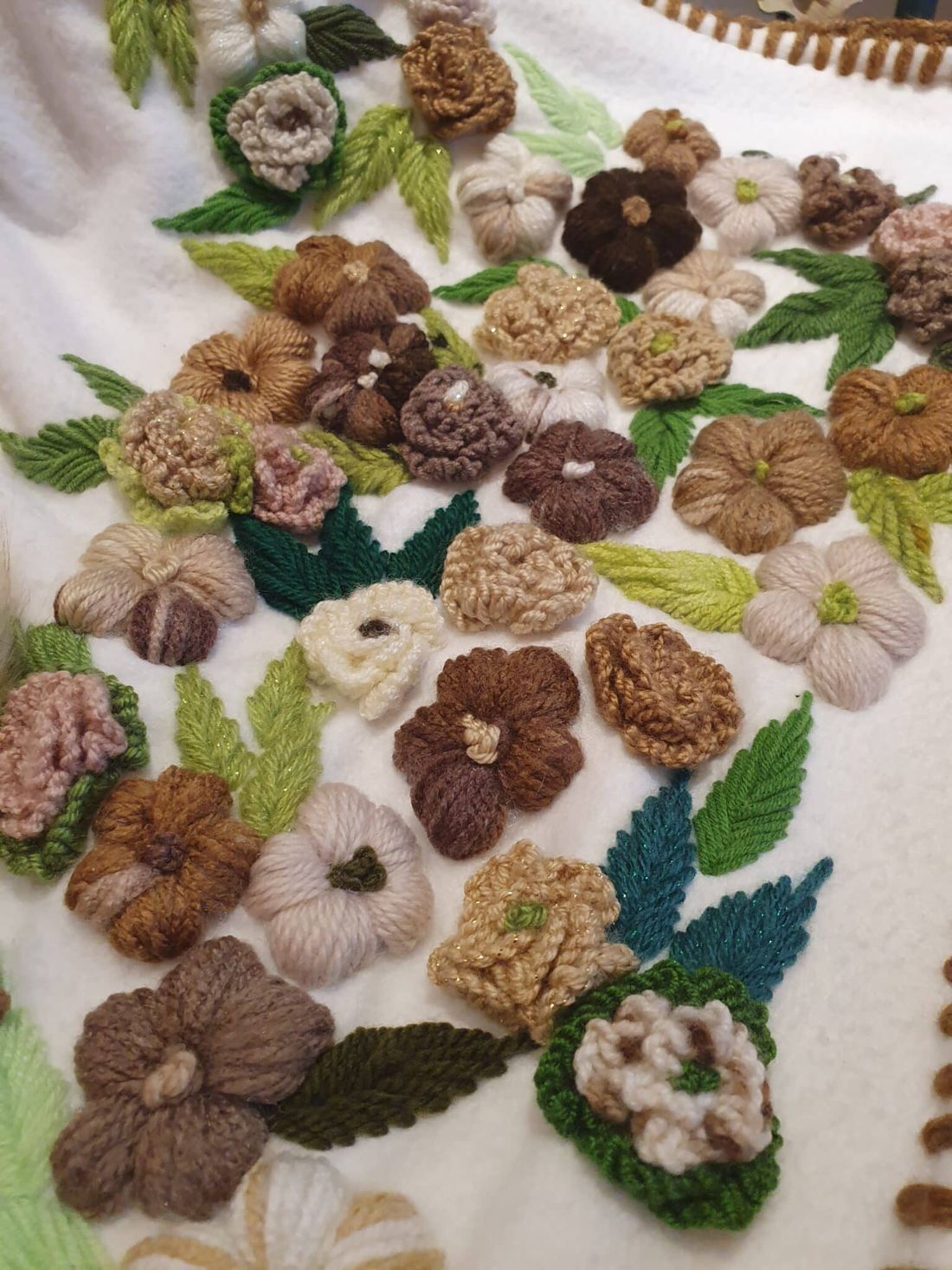 شال شتوي صوف — جاردن (بنيات وبيجات) — Shawl — Winter Wool, Garden (Browns & Beiges) (4)