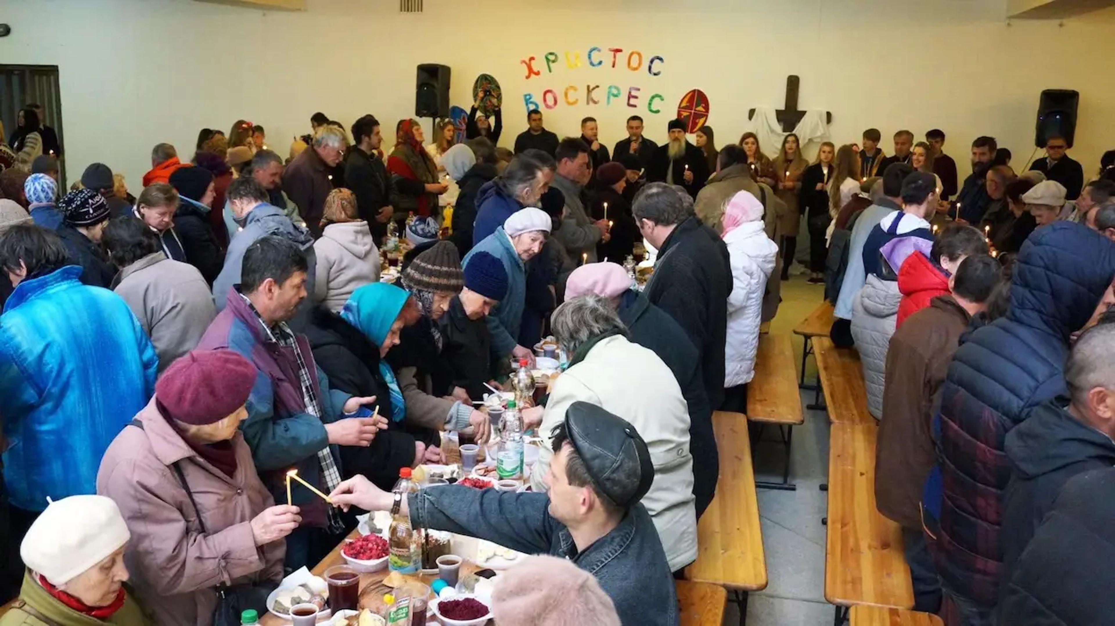  Together for the Holidays. Christmas and Easter meals for people experiencing homelessness