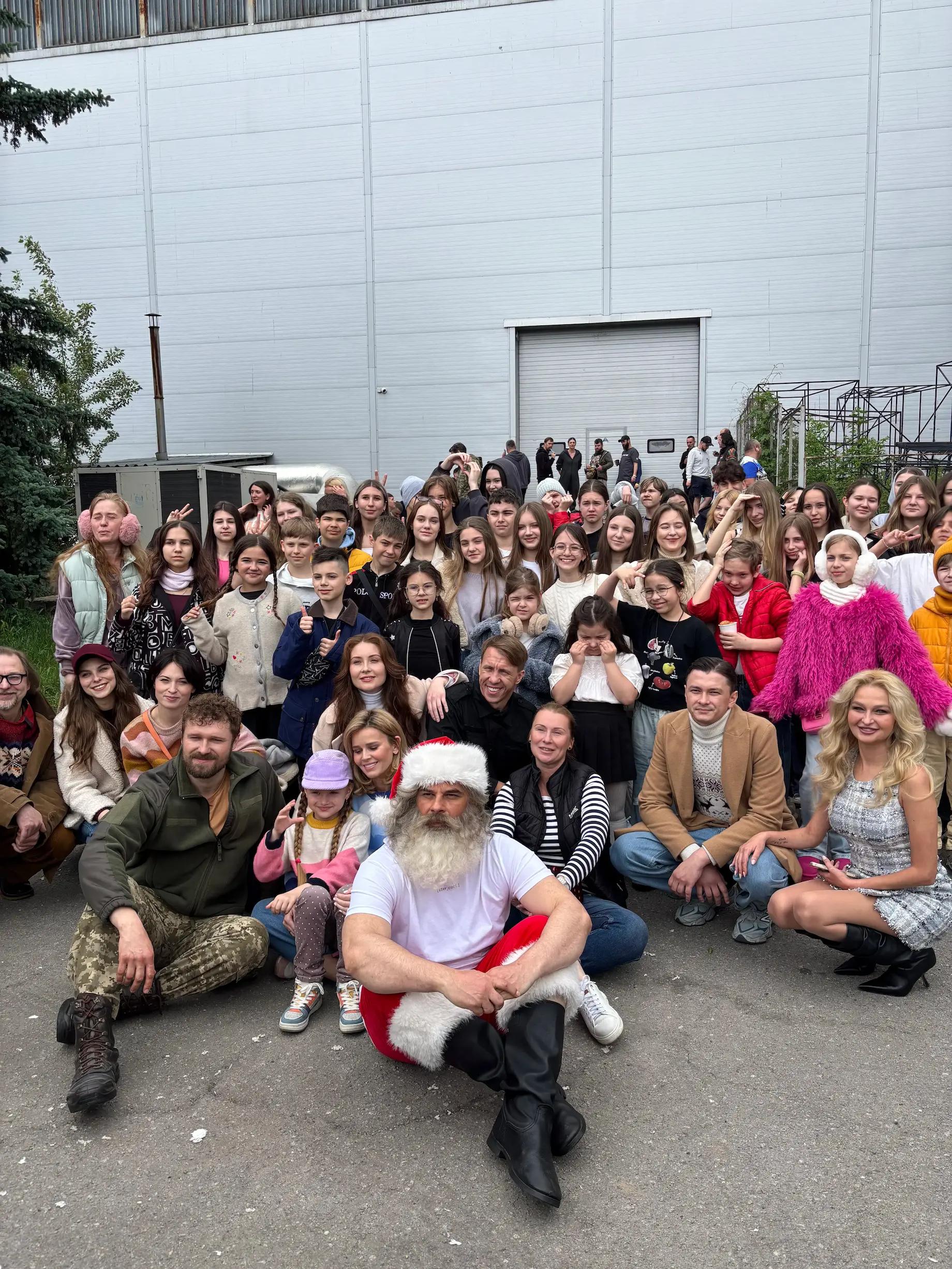 Ukrainian School Students Gained a Unique Opportunity to Appear in a Netflix Film “Guardians of Christmas” in Kyiv