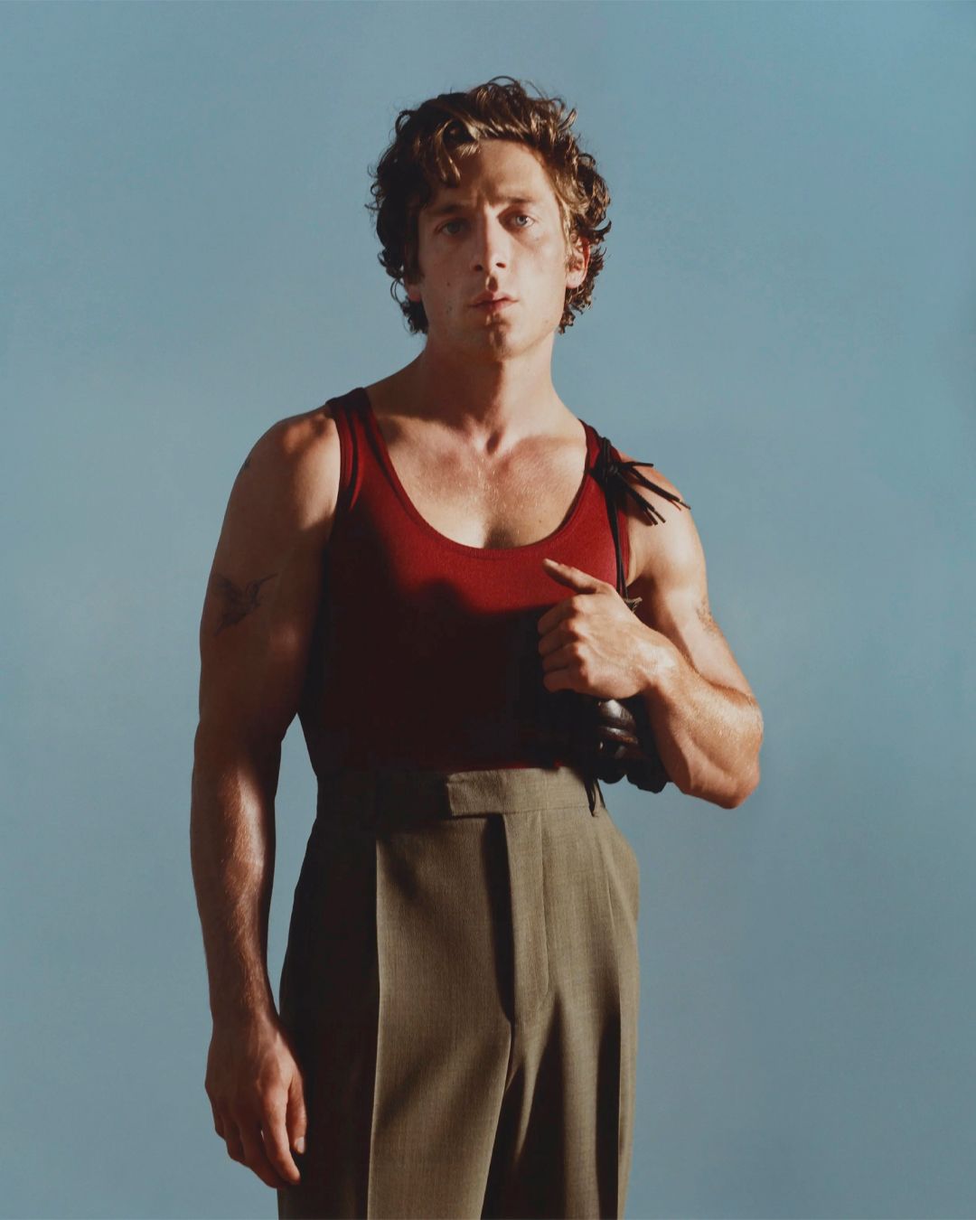 GQ British, Jeremy Allen White