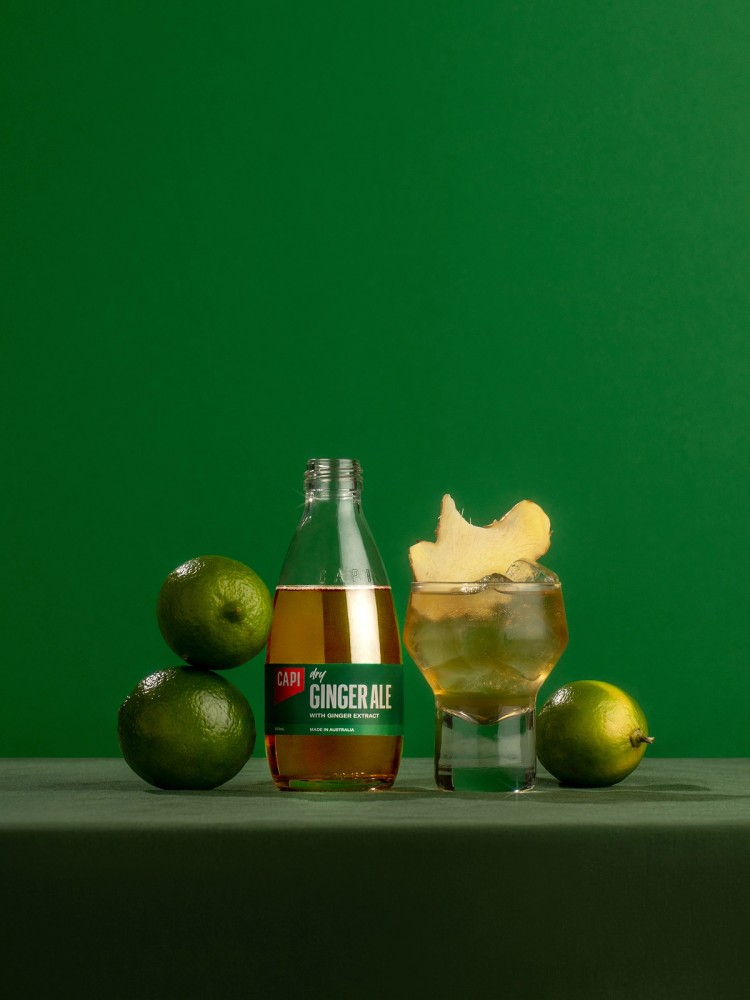 Dry Ginger Ale 250ml Lifestyle