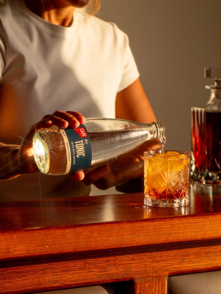Dry Tonic 500ml Lifestyle
