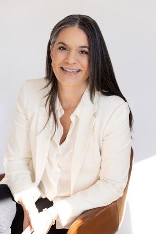 Gwen Cantarera, Head of Marketing at Pivot Point Consulting
