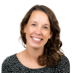 Elizabeth Kerch headshot