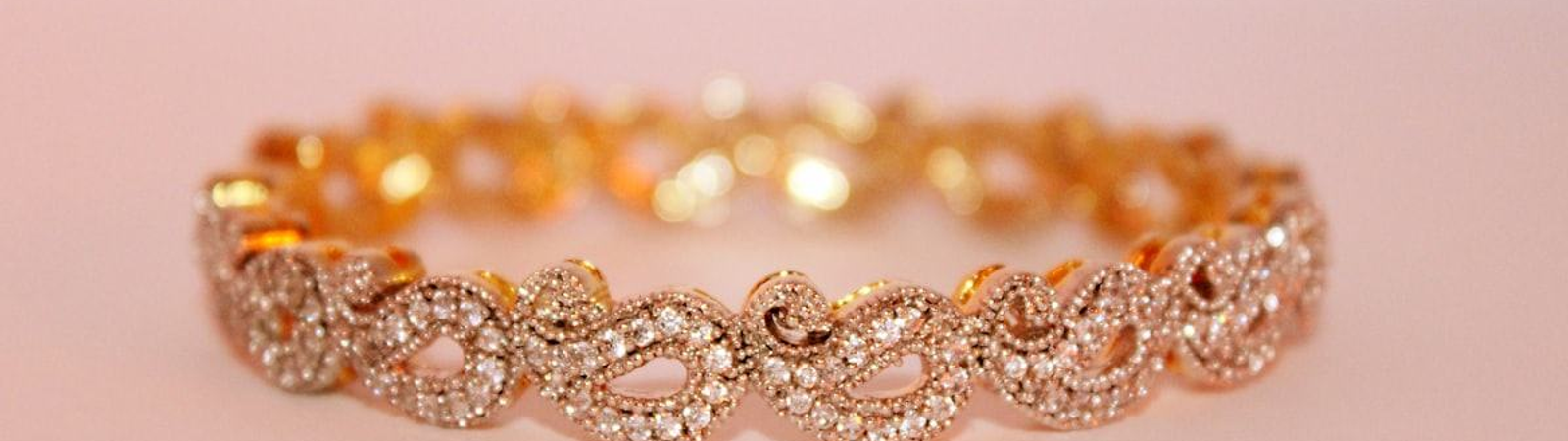 18K Gold Jewellery Category Banner