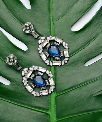 Twin Glow Diamond Stud Main View