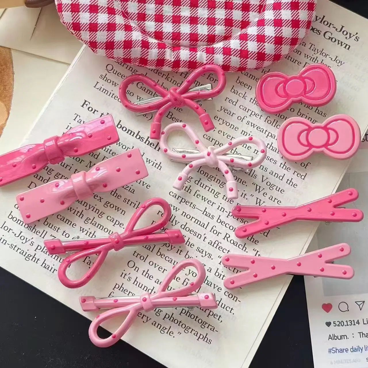 Pink clip set