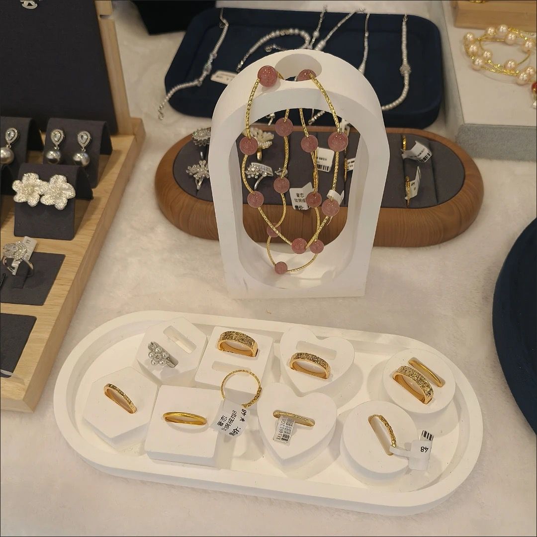Earring display set 2