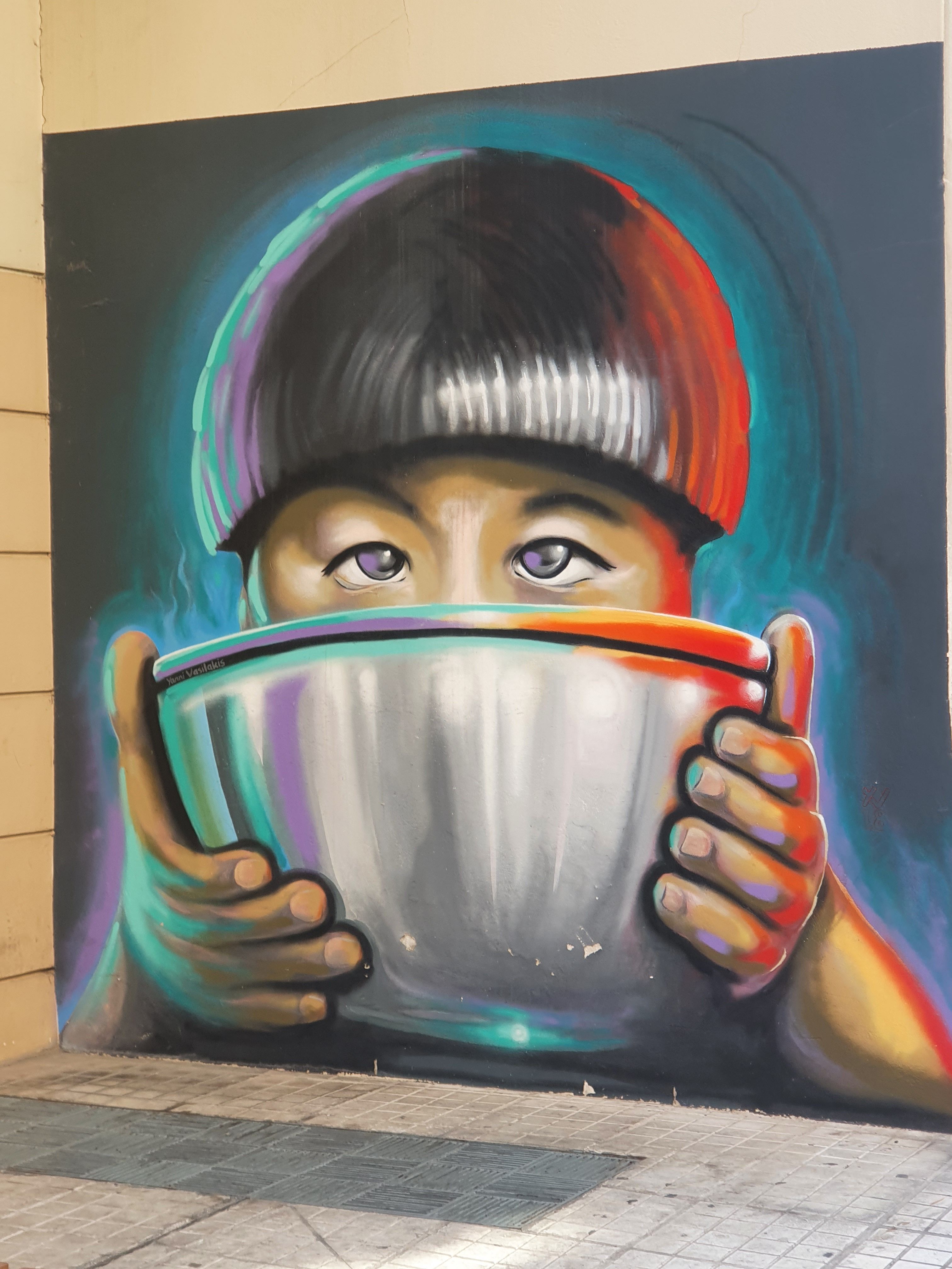 תמונה של הגרפיטי באתונה: אמנות רחוב או ונדליזם?