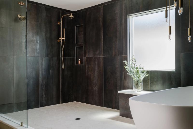 Modern Bathroom with Walk-In Shower and Tub