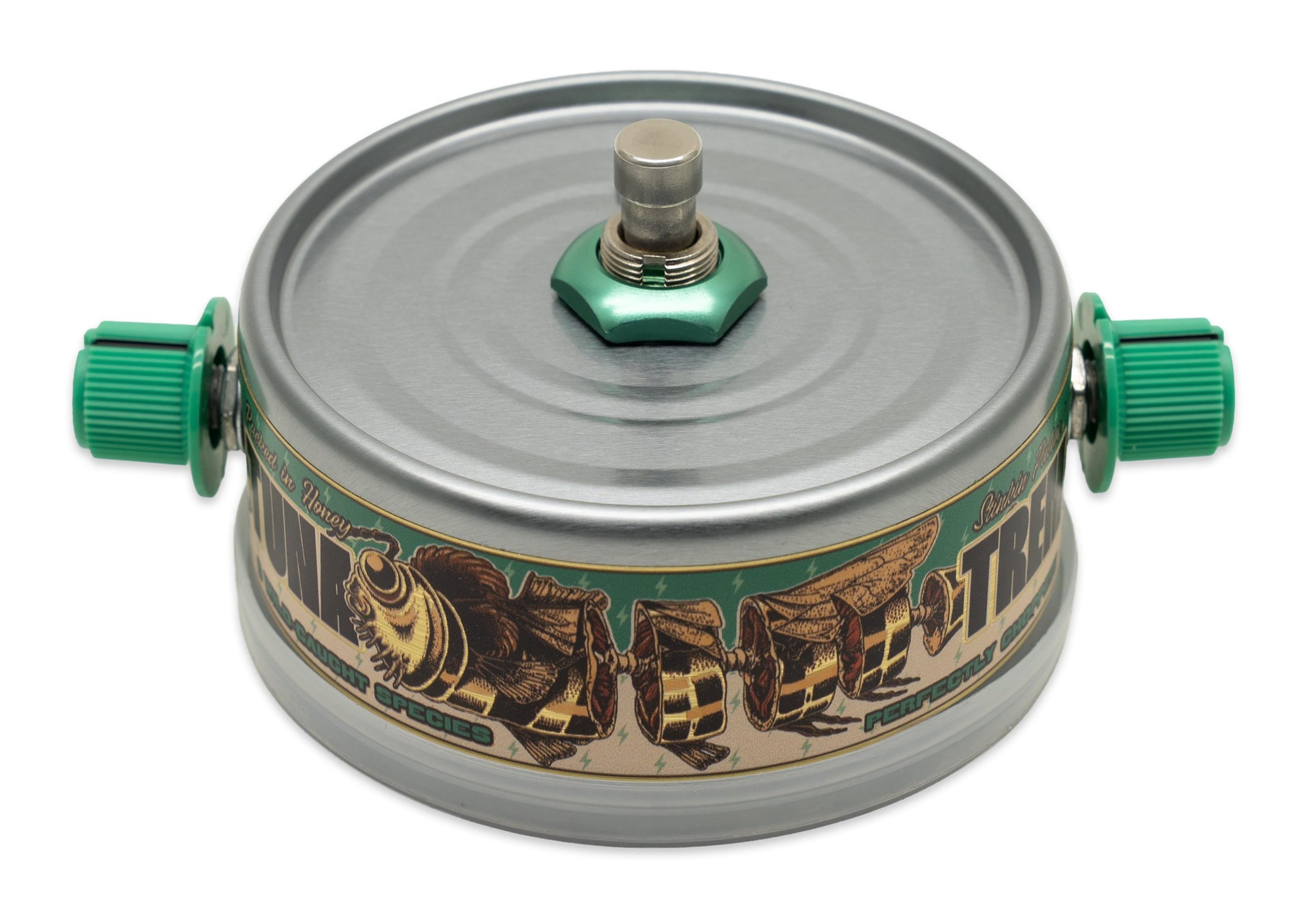 Beetronics Tuna Trem front three-quarter packshot, silver tuna can, green Species and Speed knobs, bee-pattern TUNA label