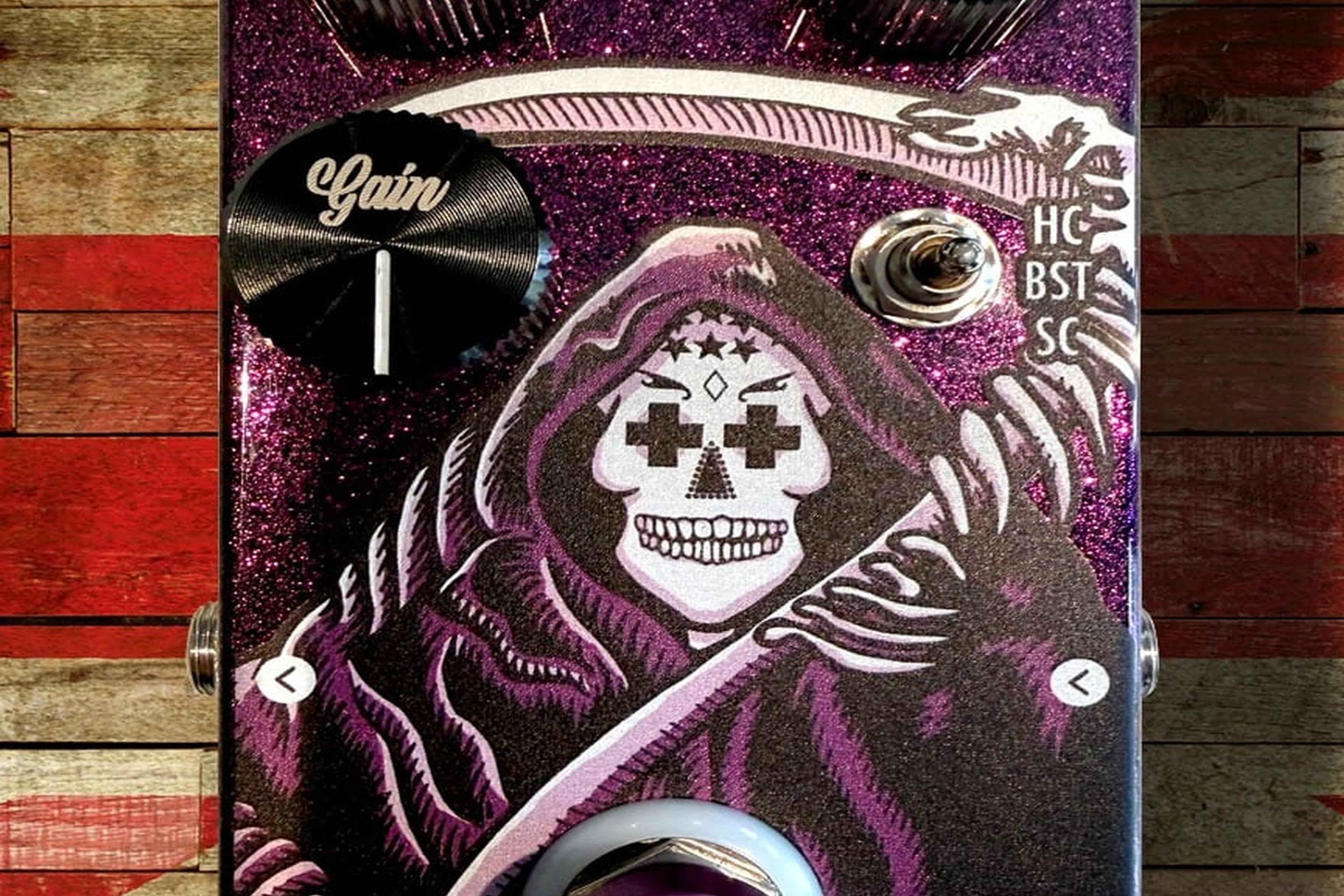 Flattley Reaper 10 AE on weathered Union Jack wooden planks, lifestyle scene