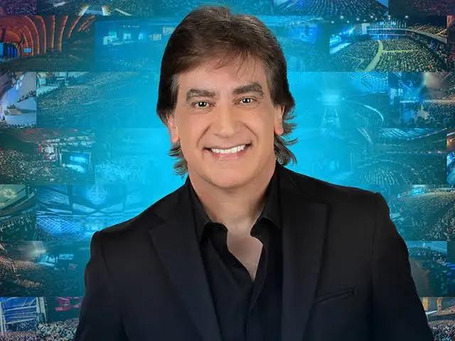 Dante Gebel: cuando los predicadores llaman a la puerta del poder
