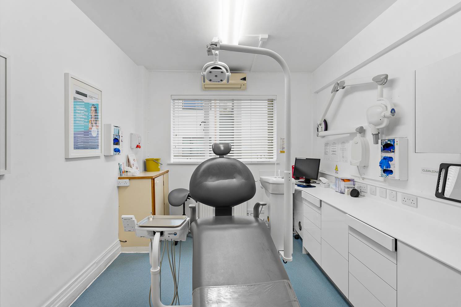 The interior of one of the treatment rooms at Plymouth City Centre Dental Practice