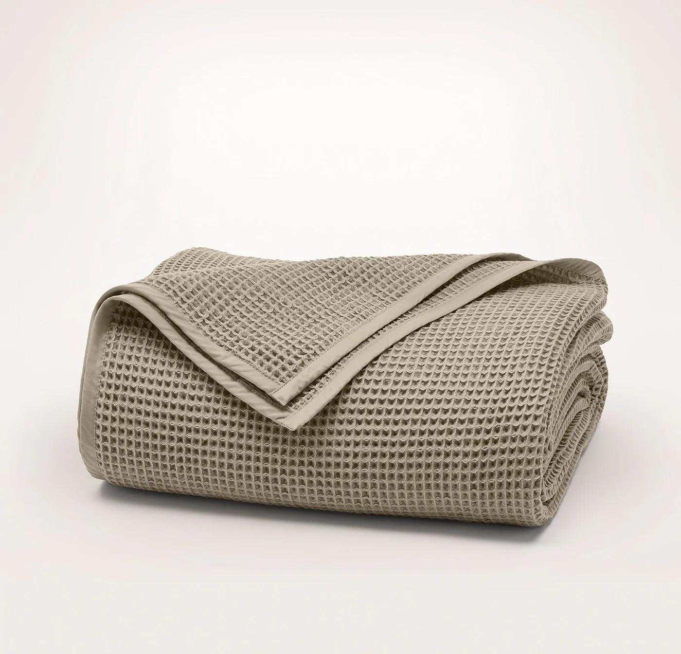 Organic Sateen Sheets - Soft & Breathable | Boll & Branch