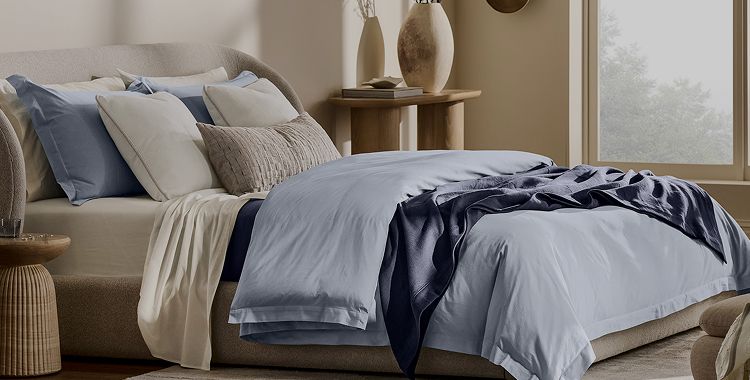 Coastal Navy & Hydrangea