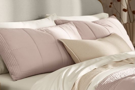 PINK PILLOW SHAMS