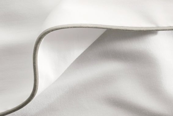 Signature Piped Edge