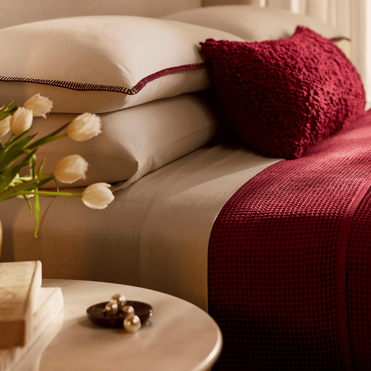 The Holiday Color Sale