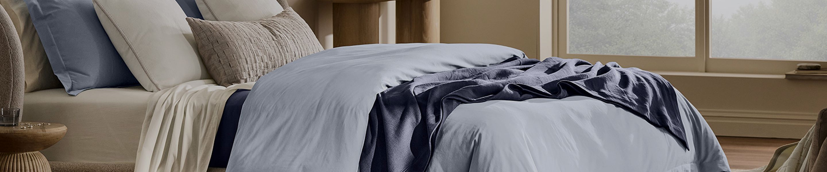 Coastal Navy & Hydrangea