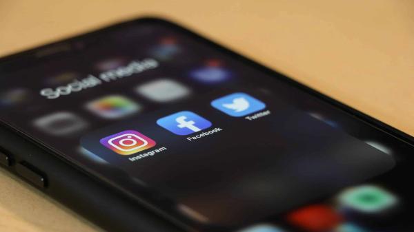 Using Social Media for College Baseball Recruiting