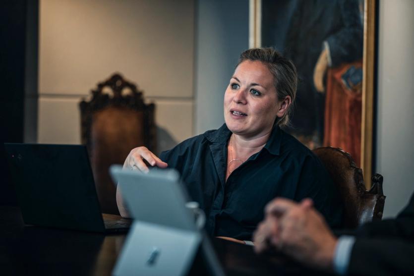 Underwriter in meeting