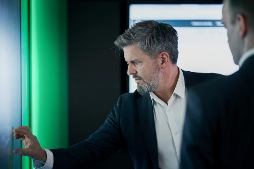 Staff in Situation Room, Bergen