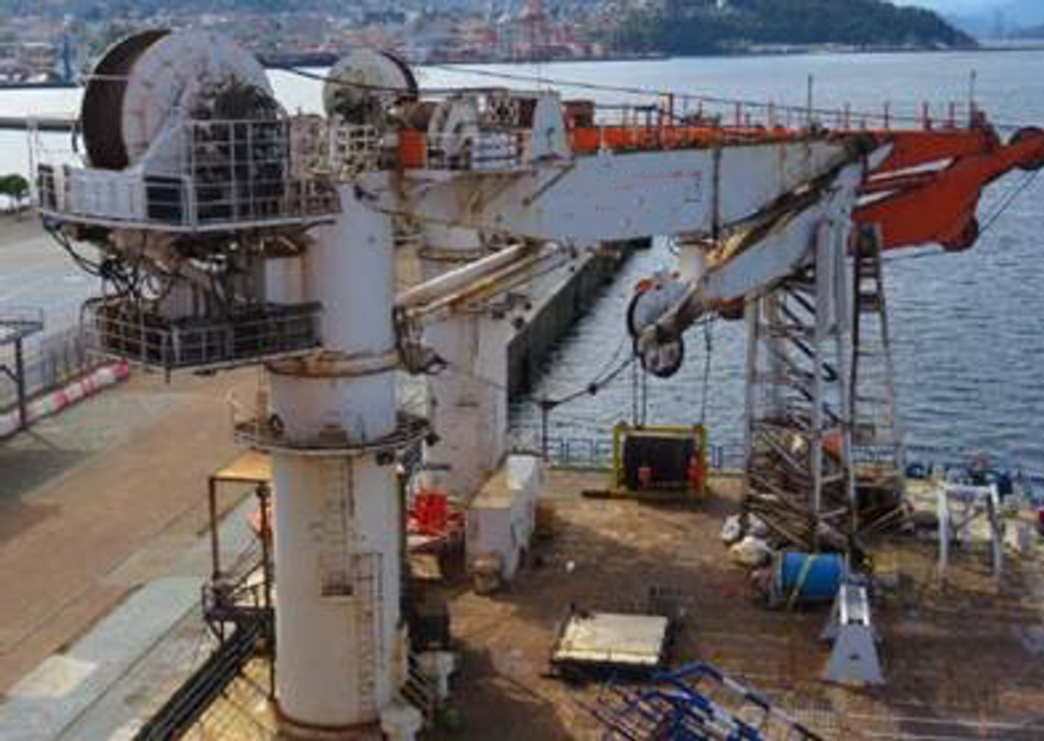 Damage to the main winch of an offshore crane