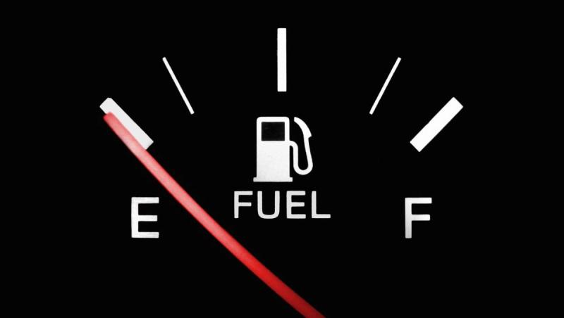 A fuel tank saying empty.