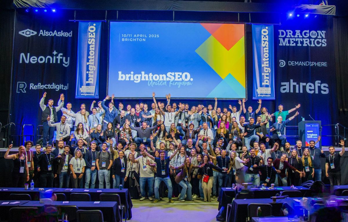 brightonSEO April 2025 staff and attendees on the main stage
