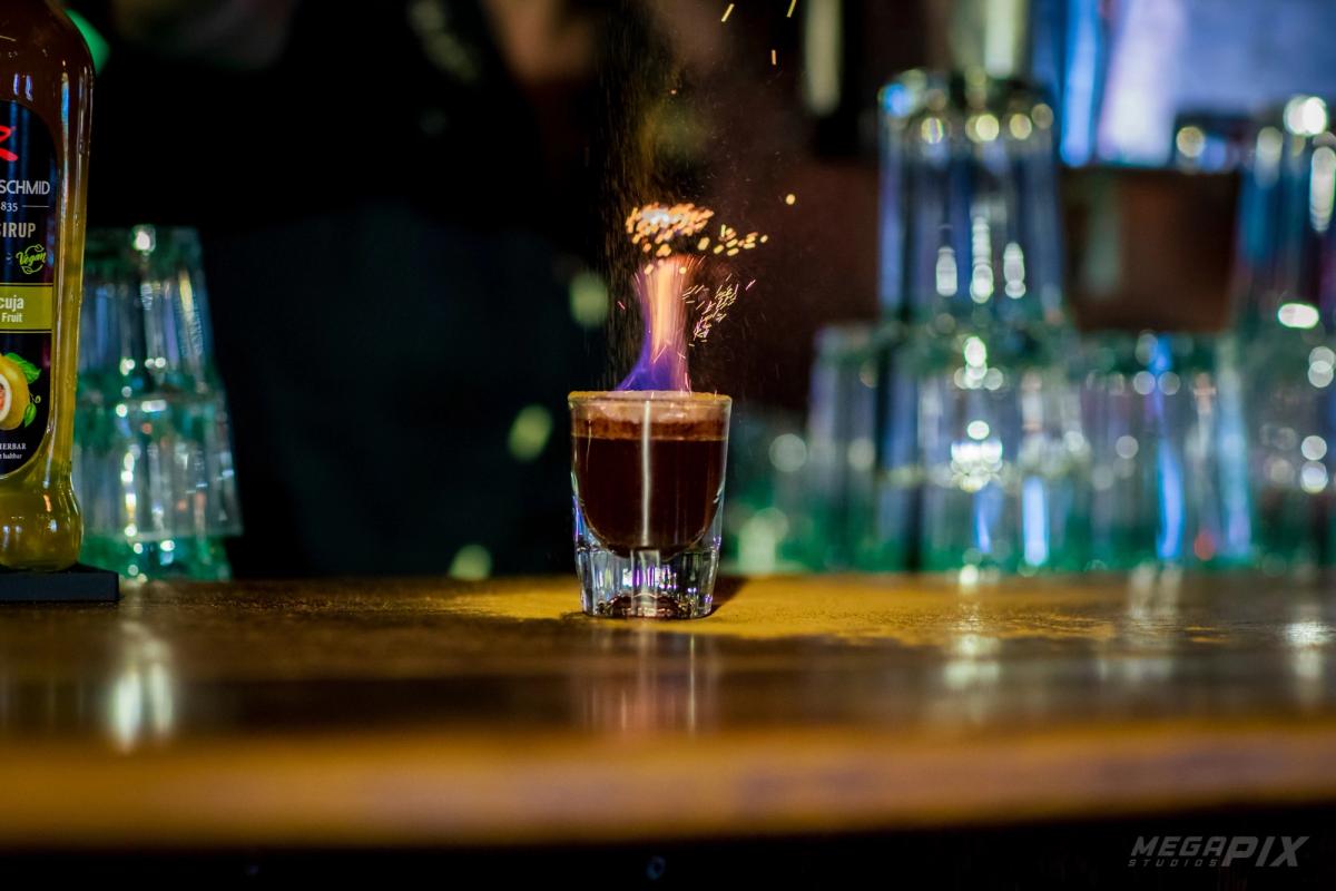 SHOTS & GRAPPA