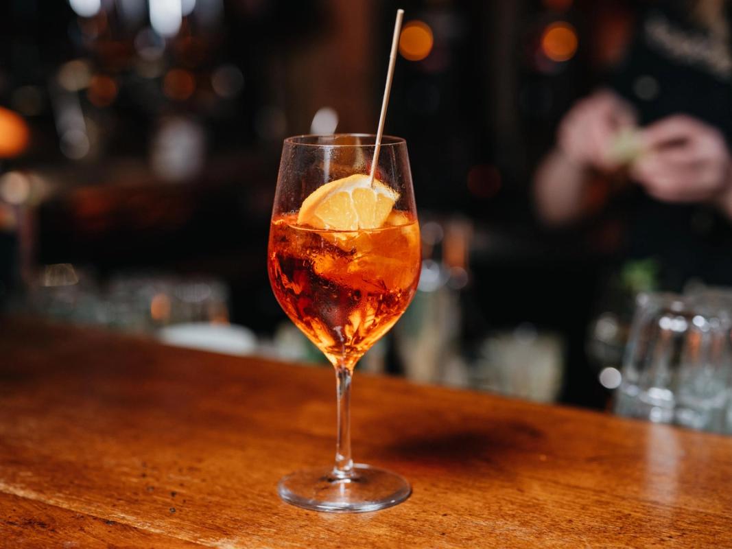 APÉRO & GIN