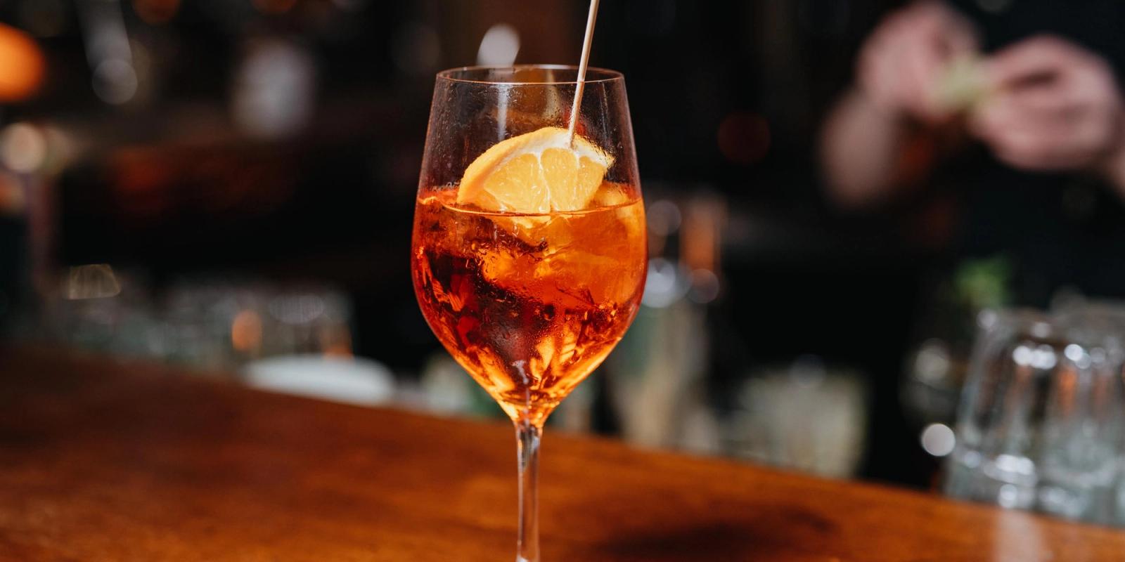 APÉRO & GIN