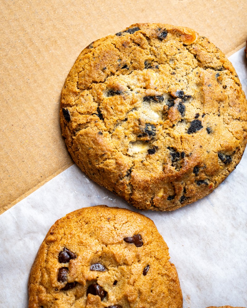 MOLTN cookie gift boxes