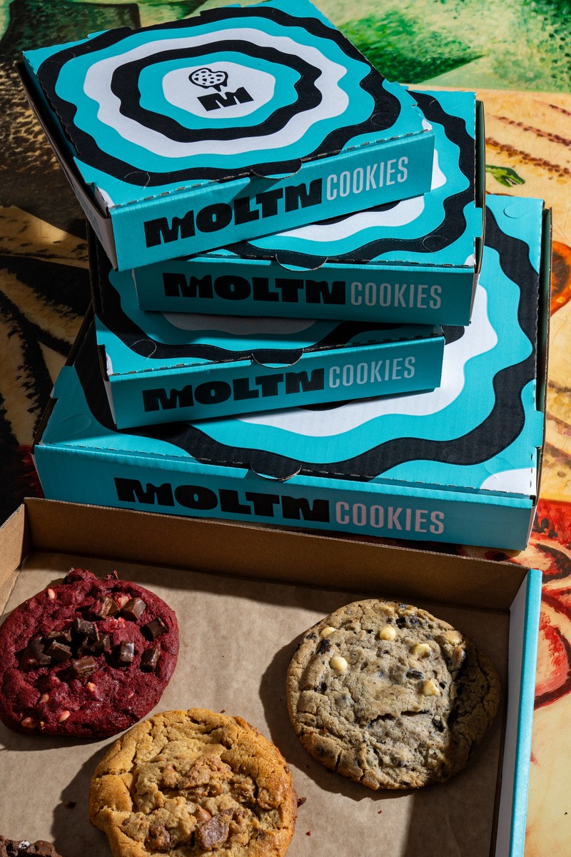 MOLTN cookie gift box