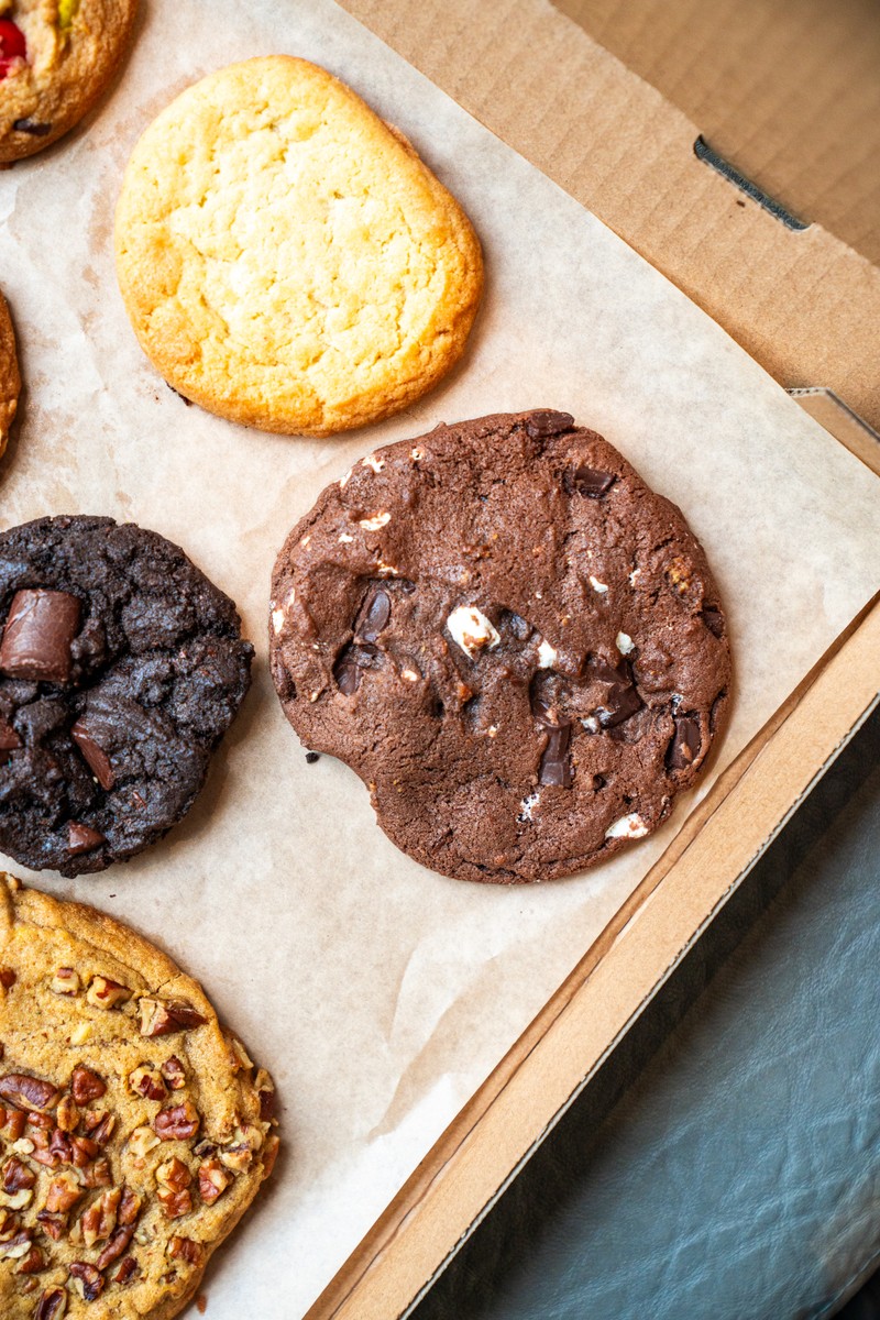 MOLTN cookie gift boxes