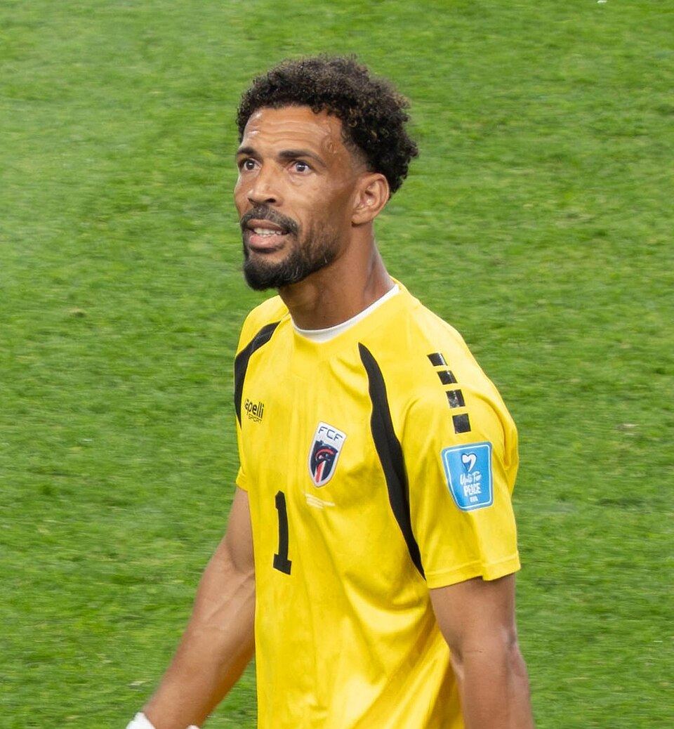 Cape Verde arrive home